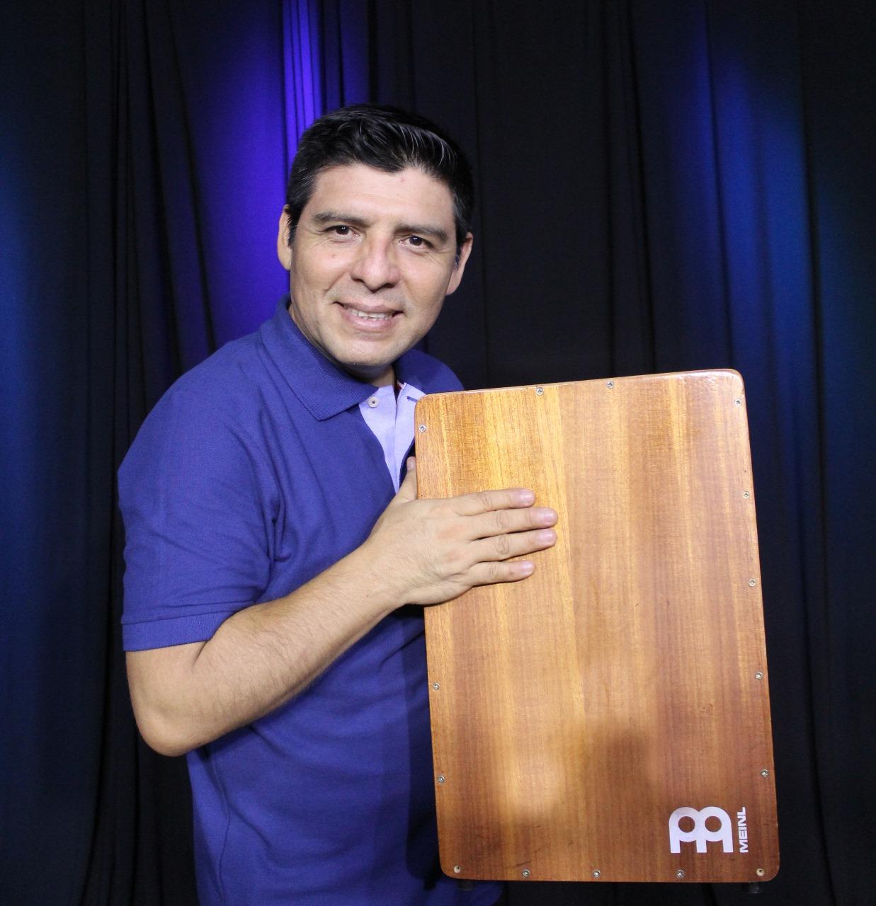 Cajoneada de homenaje a Paco de Lucía Lima CCE
